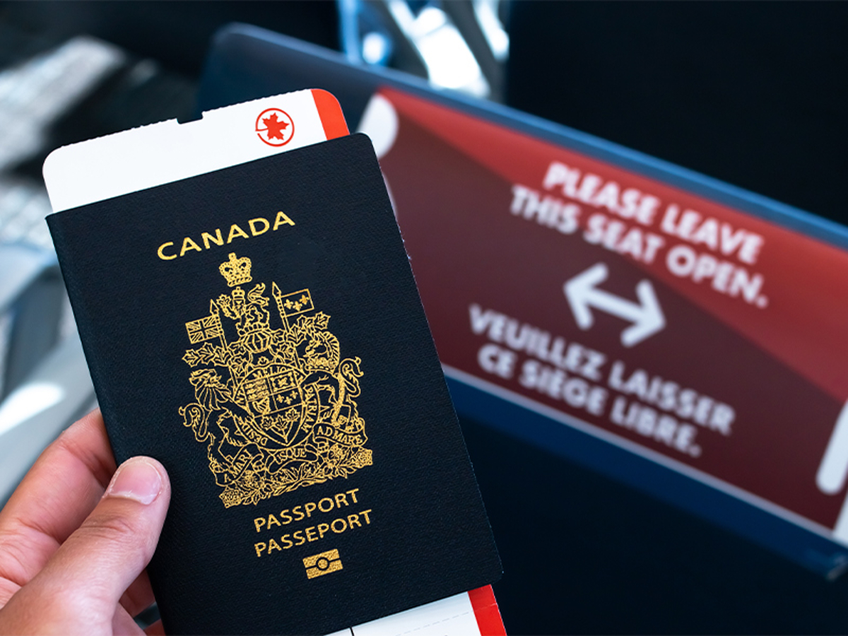 مراحل تشکیل پرونده برای اخذ ویزای مولتی کانادا